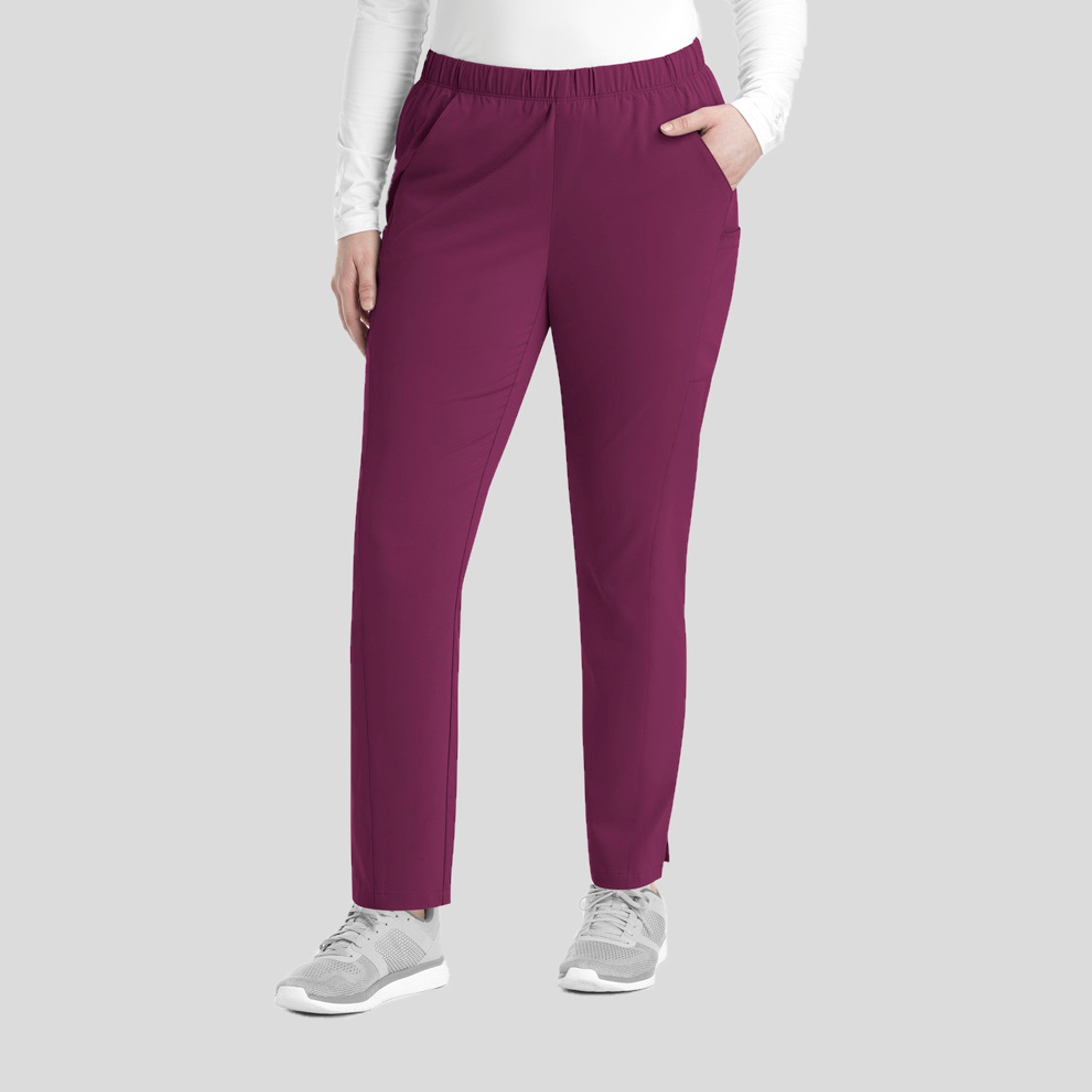 Women's Tapered Leg Pant