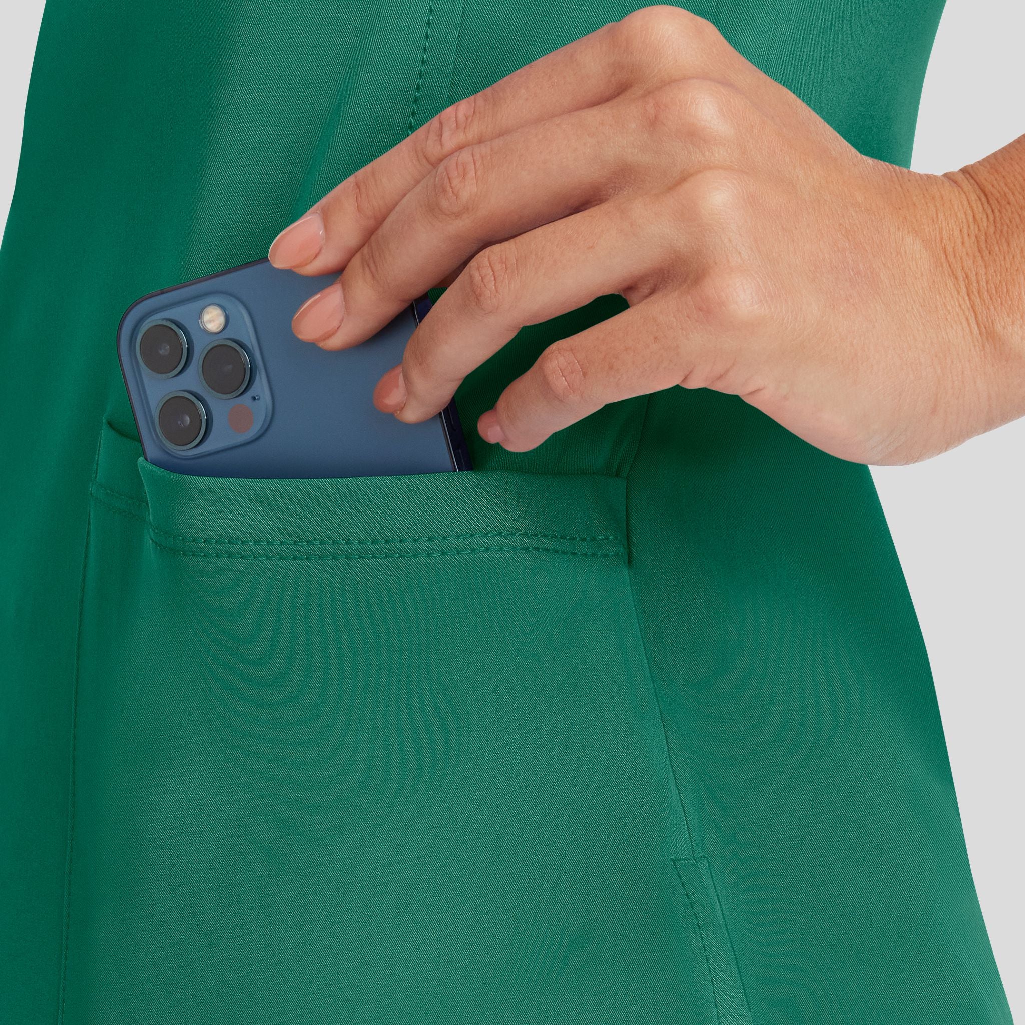 Women's Monica V-Neck Solid Scrub Top