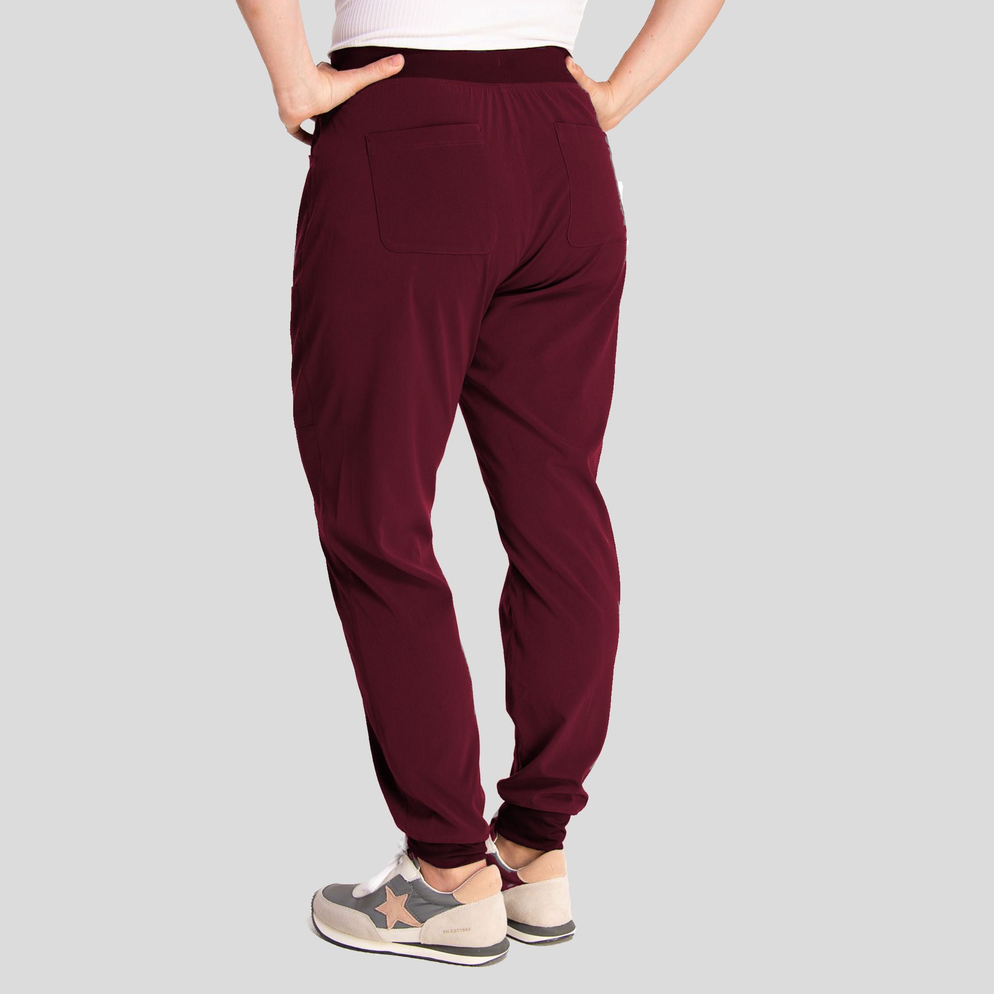 Women’s Jogger Scrub Pants