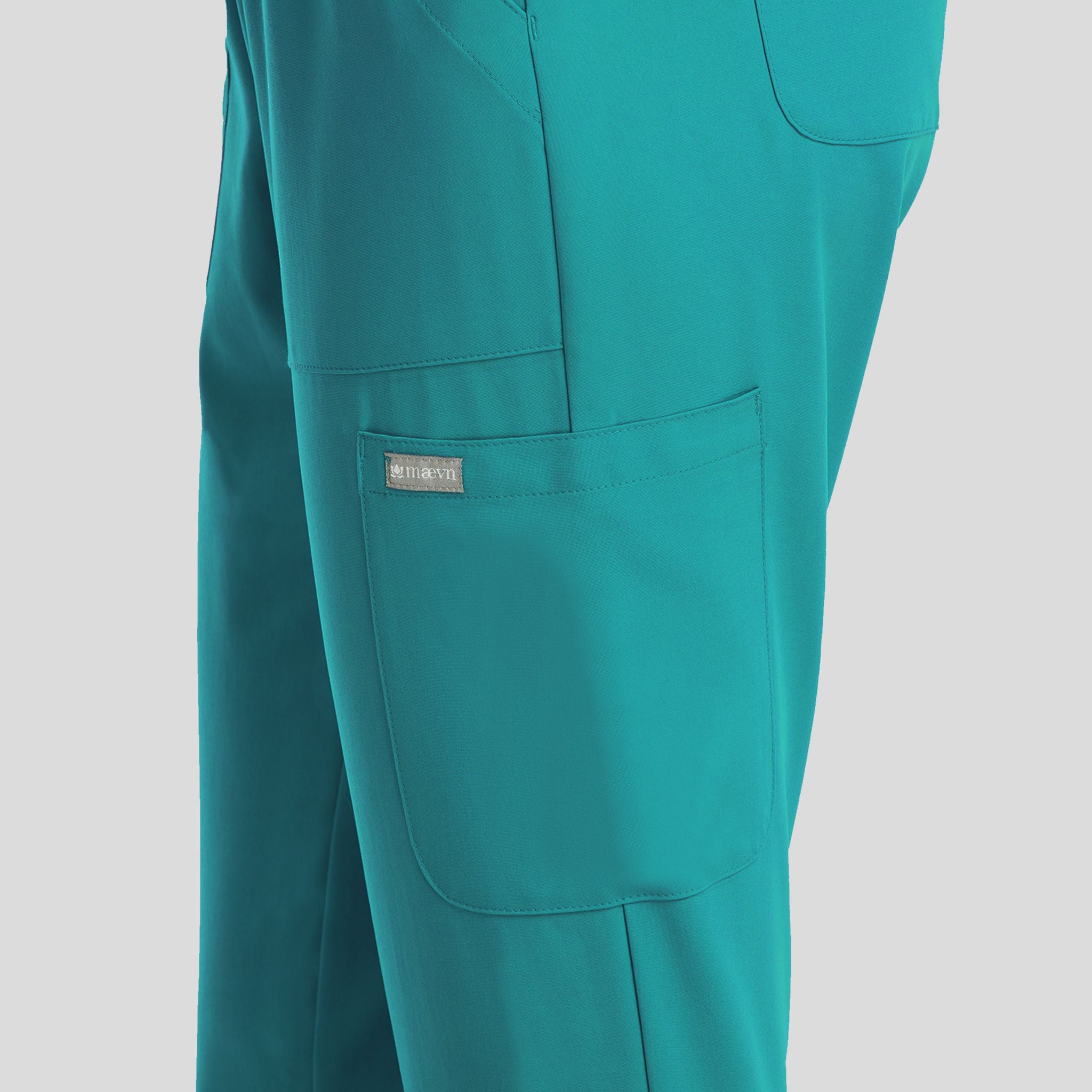 Women's 6 Pocket Pant