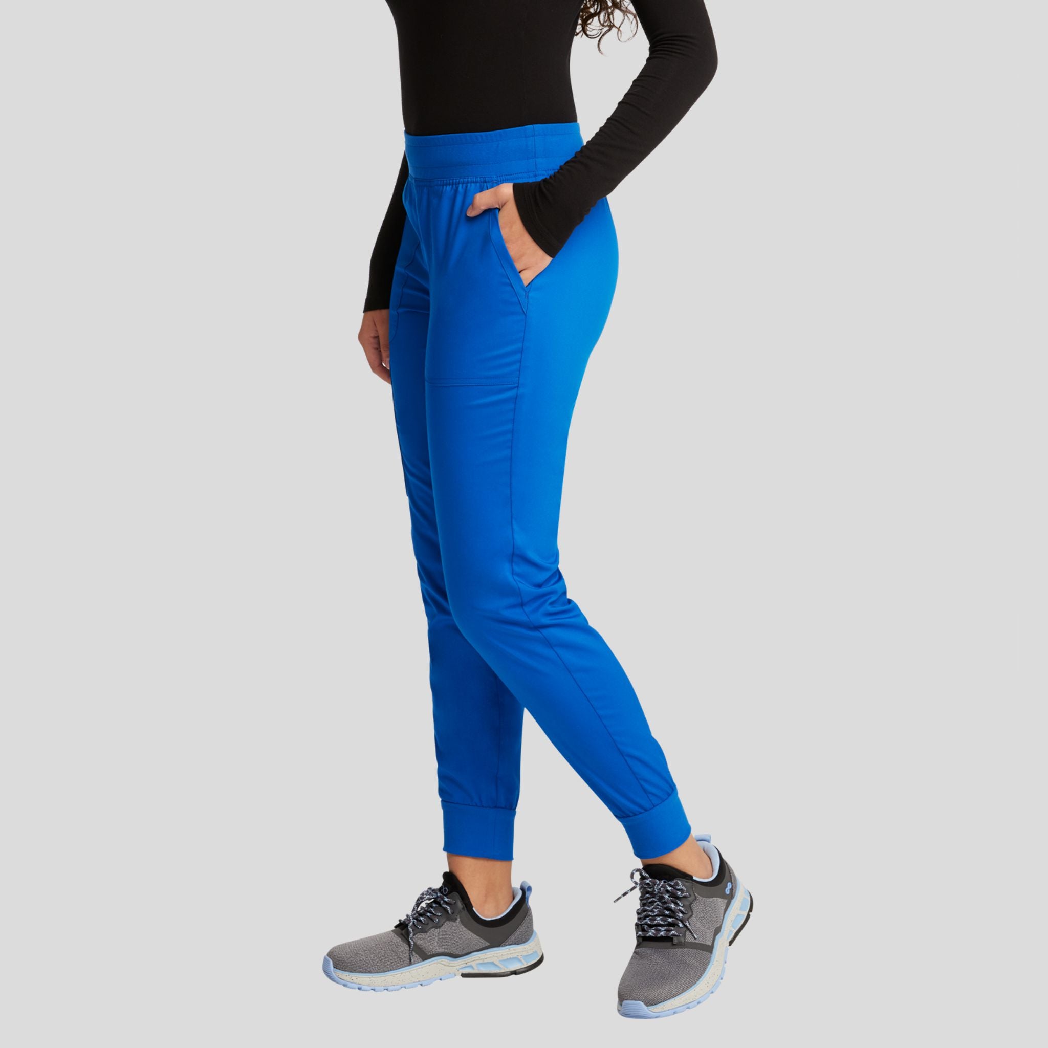 Women's Mid Rise Jogger Scrub Pant