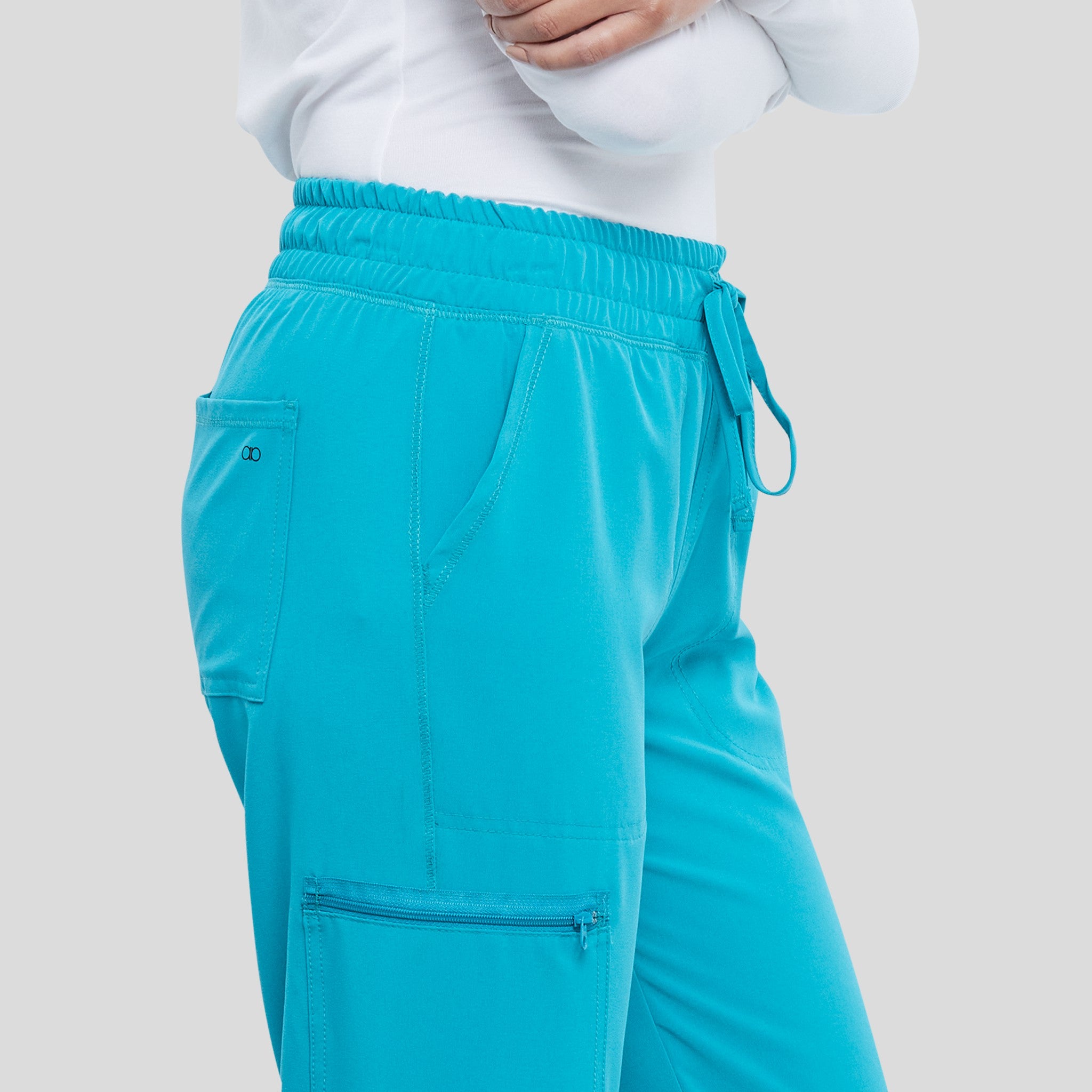 Mid Rise Tapered Leg Drawstring Pant