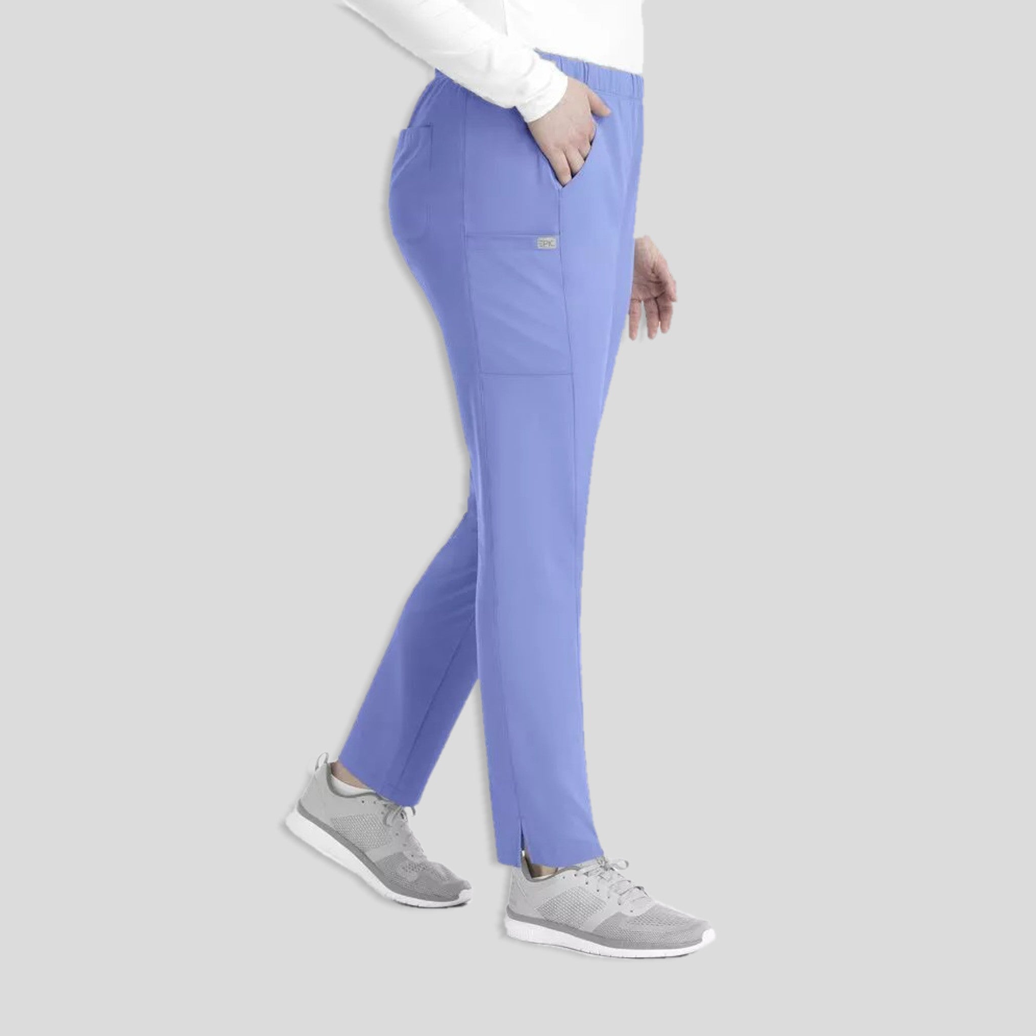 Women's Tapered Leg Pant
