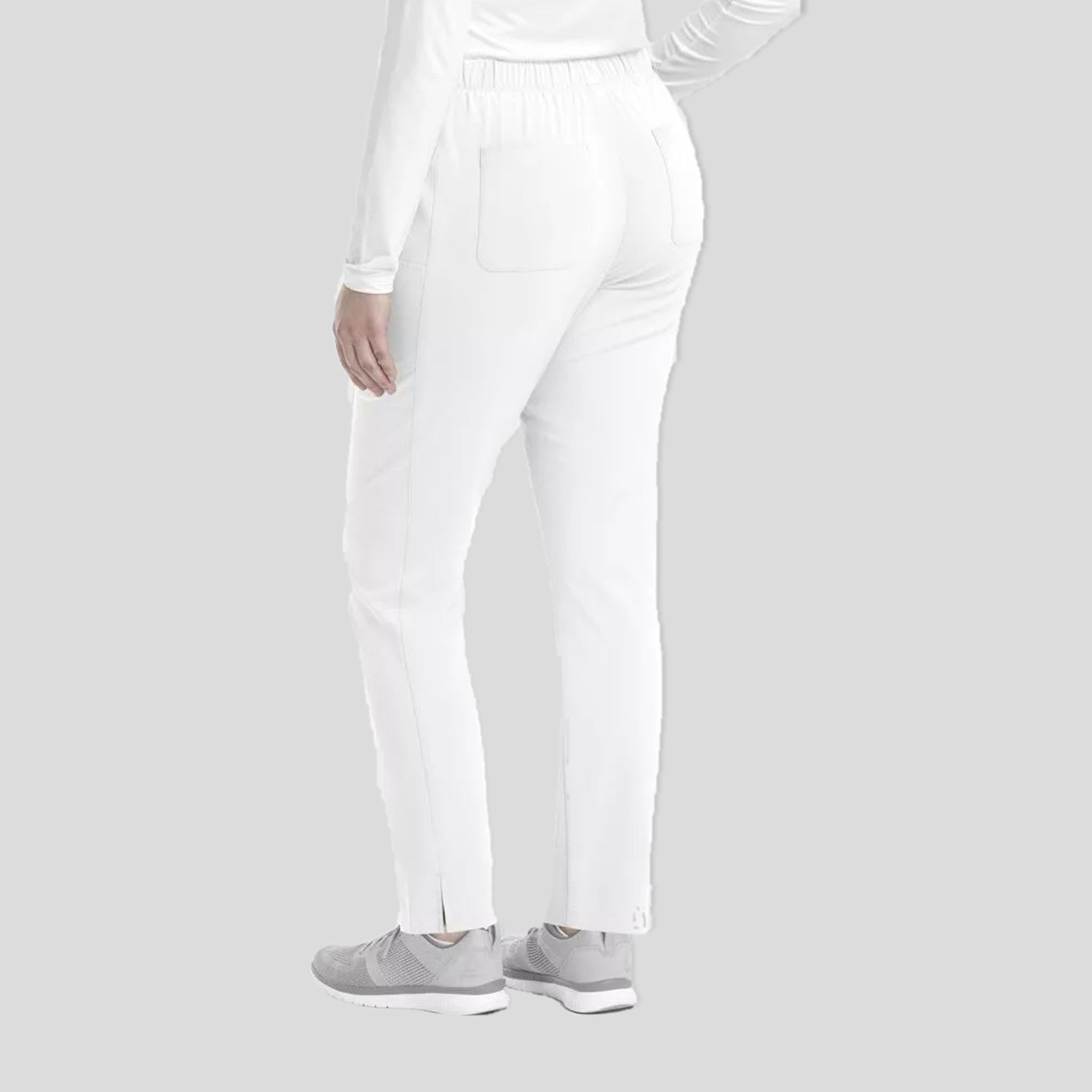 Women's Tapered Leg Pant