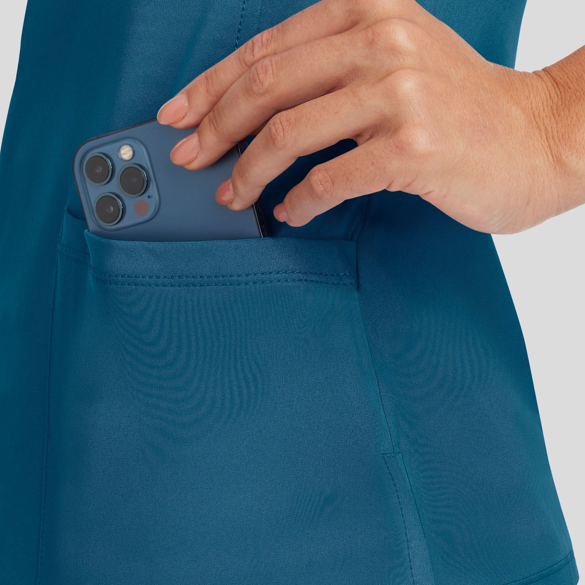 Women's Monica V-Neck Solid Scrub Top