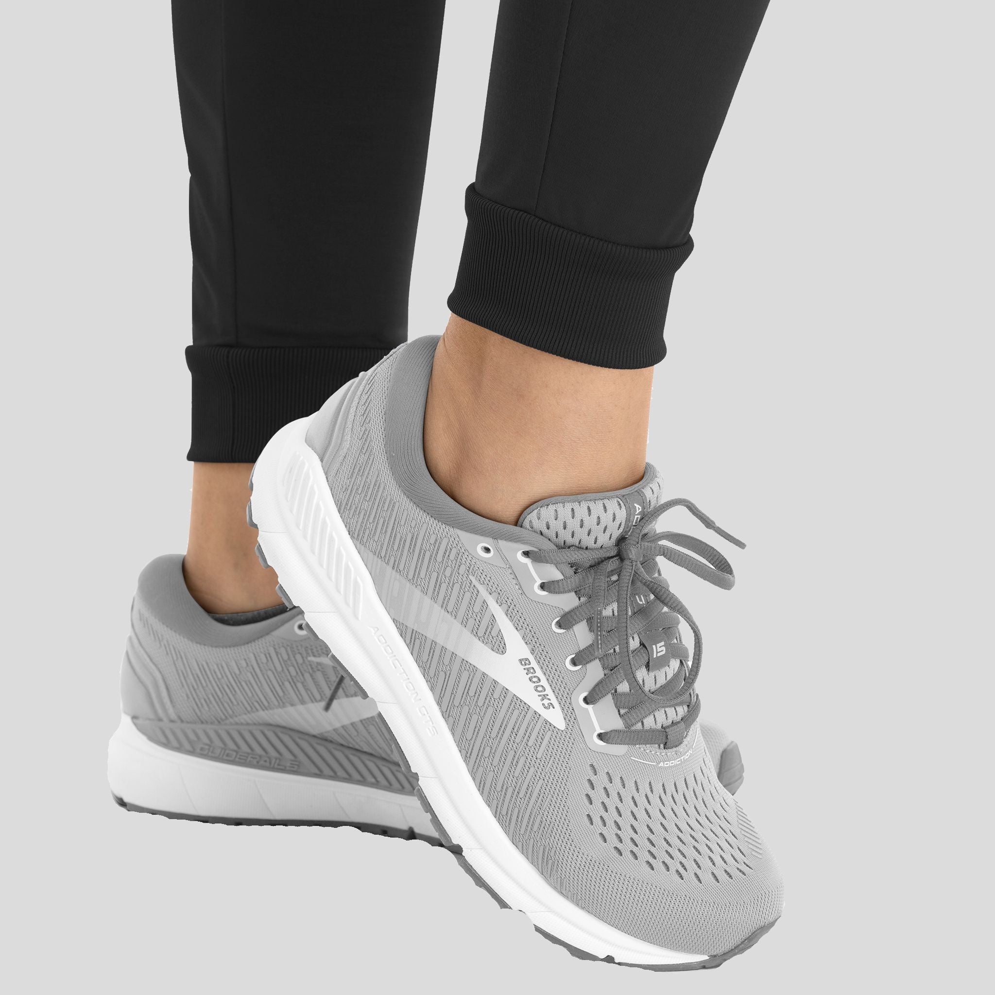Women's Mid Rise Elastic Jogger