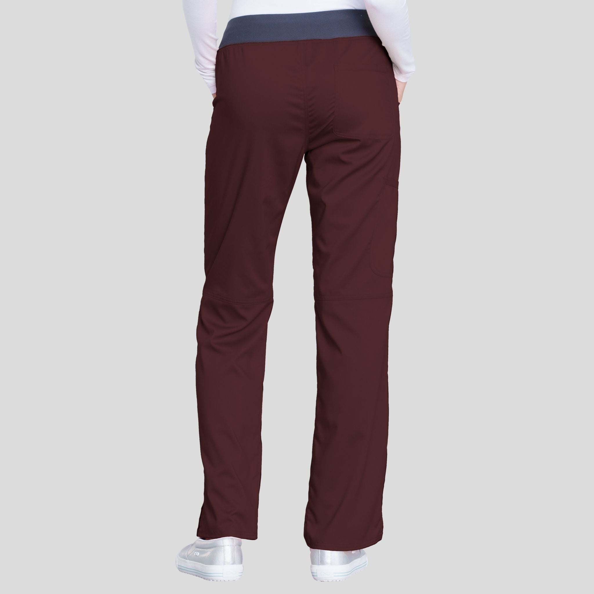 Women's Elastic Waistband Cargo Pull-On Scrub Pant