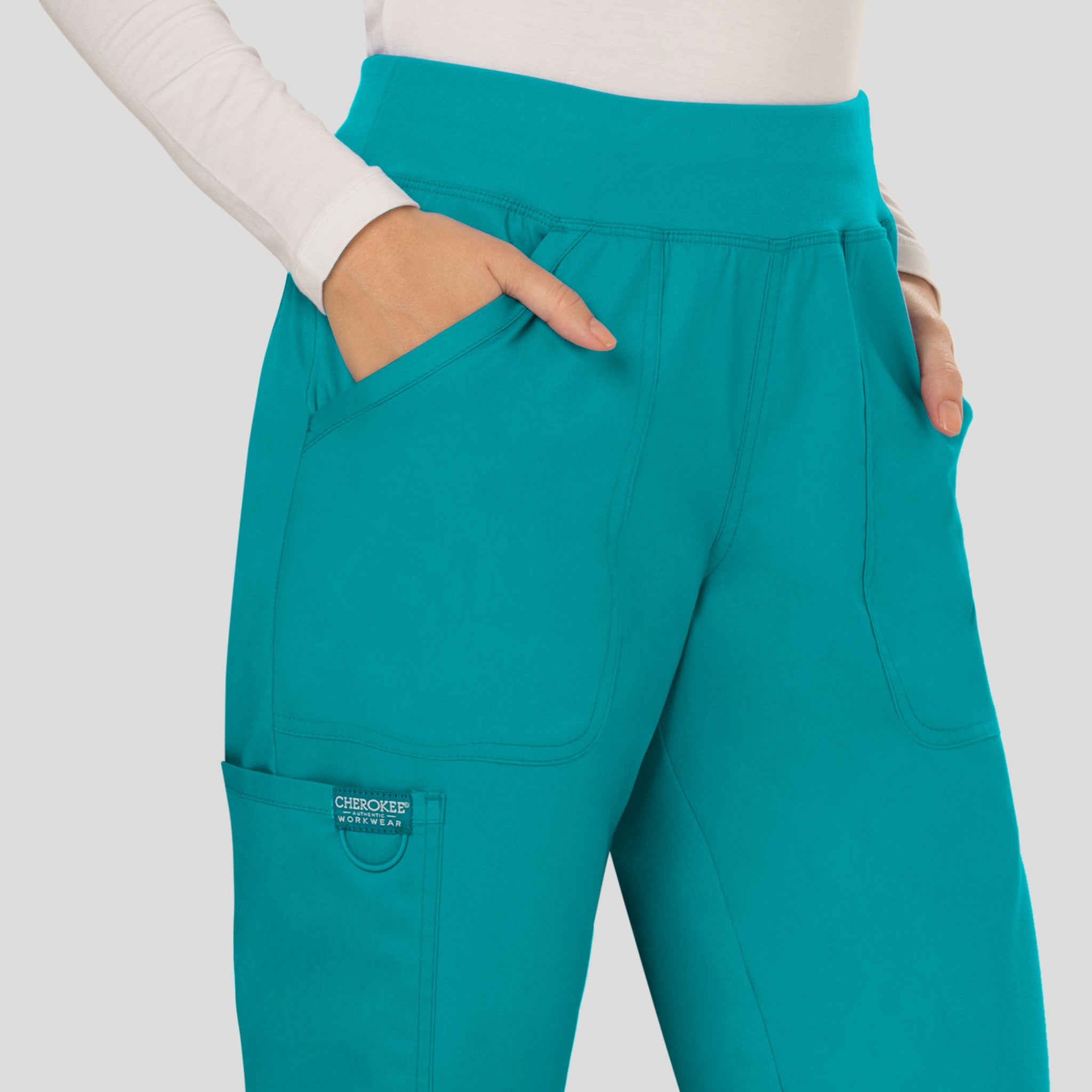 Women's Elastic Waistband Cargo Pull-On Scrub Pant
